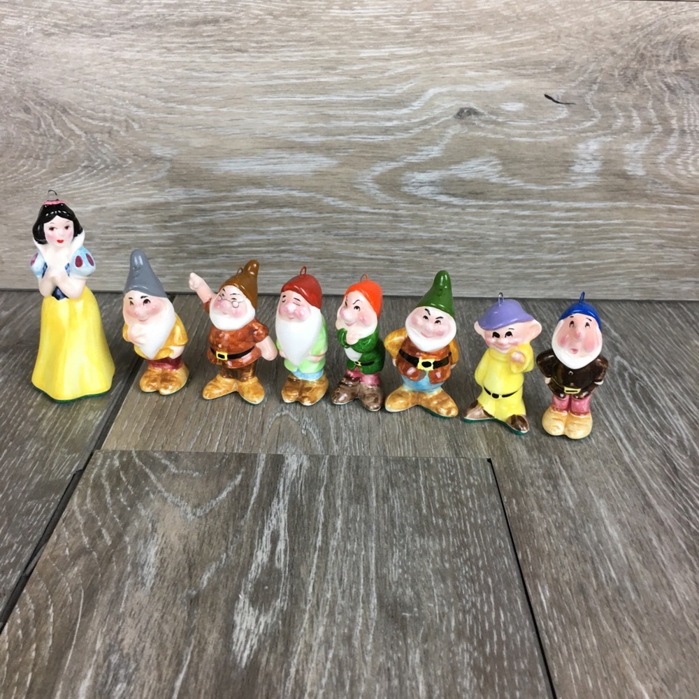 8 Pc Porcelain Walt Disney Snow White And The Seven Dwarfs Christmas Ornaments